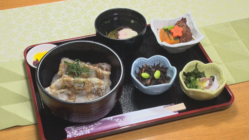 太刀魚丼定食　1,450円