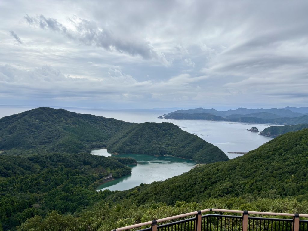 ハートの入り江（かさらぎ池）